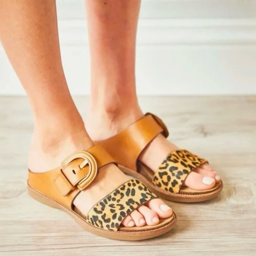 Söfft Leopard Print and Tan Leather Slide Sandals - Picture 13 of 14